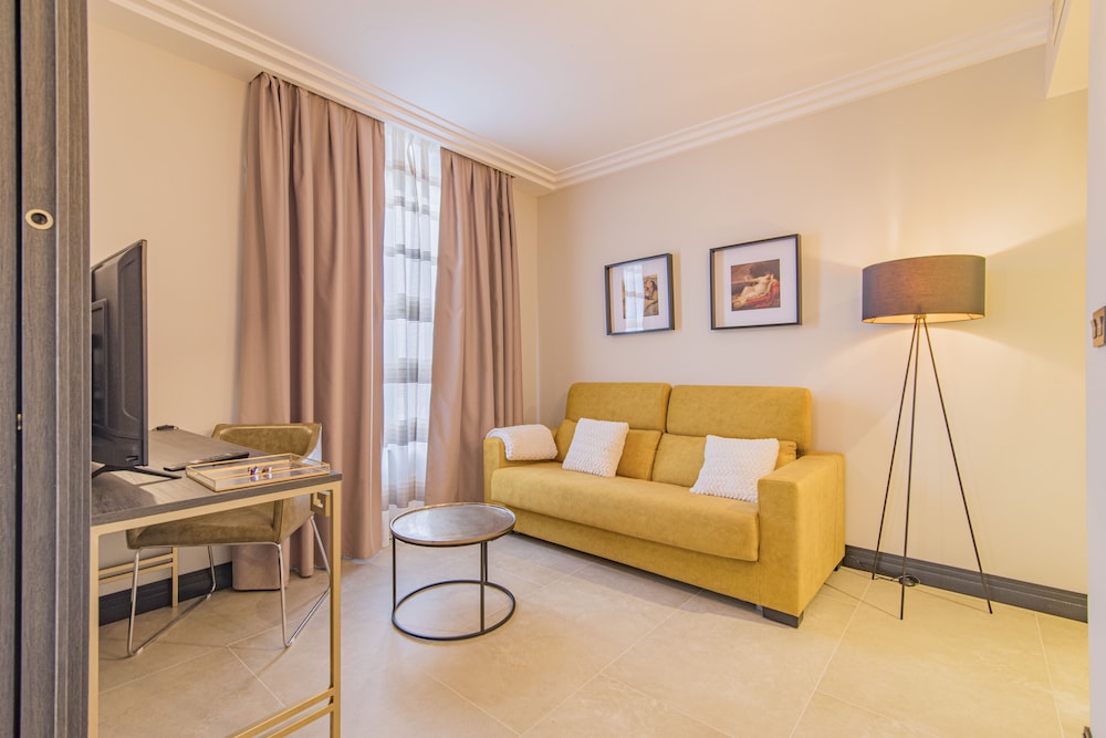 Basic Studio Suite photo 2