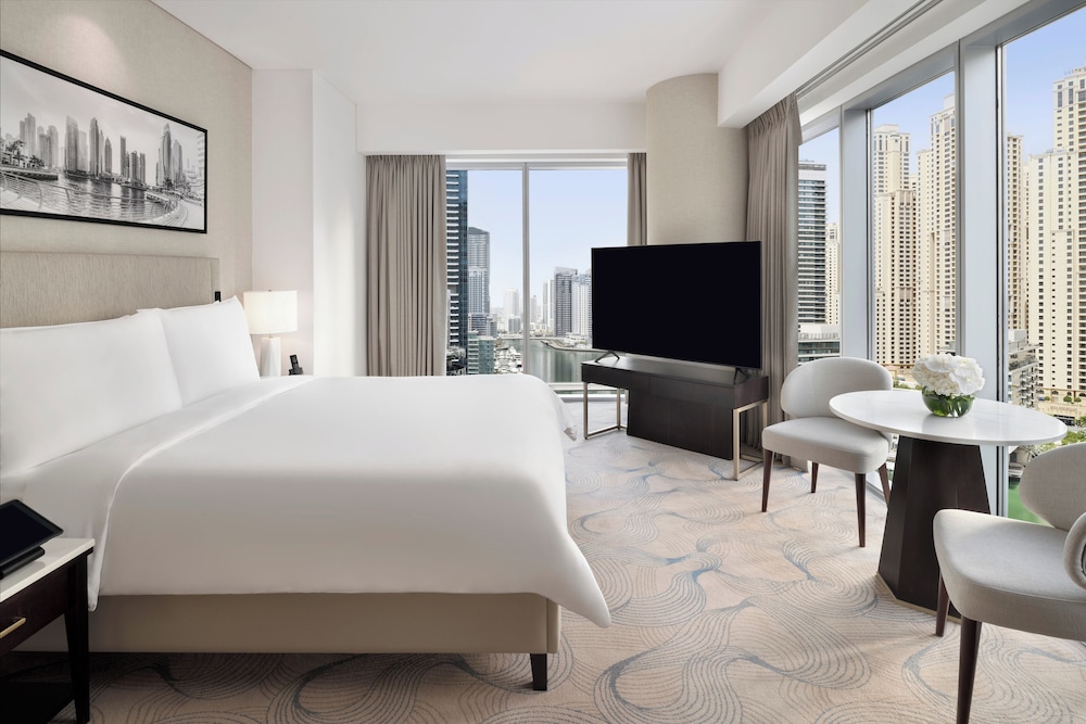 Premier Suite, 1 King Bed with Sofa bed, Marina View - Photo 9