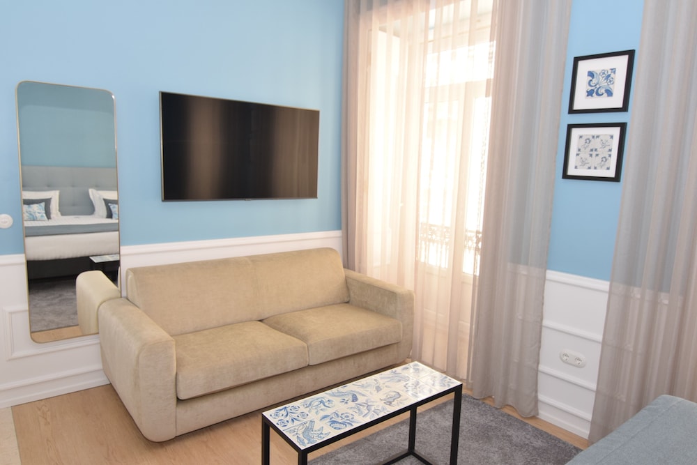 Deluxe Double Room - Photo 7