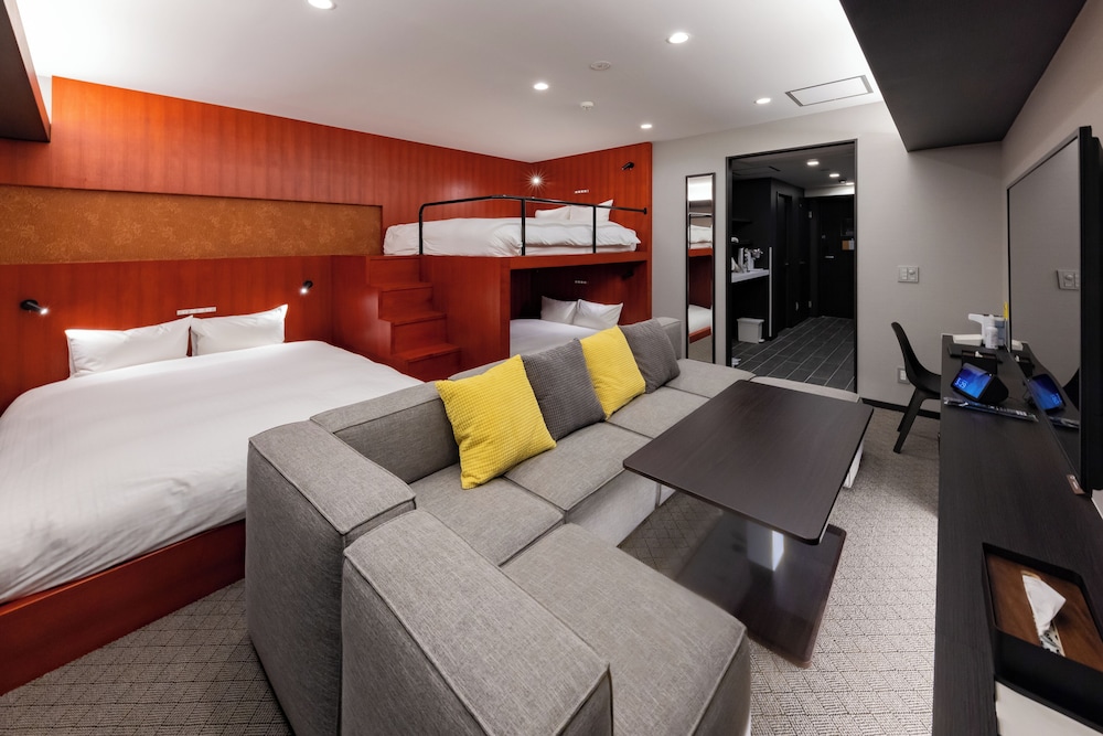 Deluxe Room - Photo 6