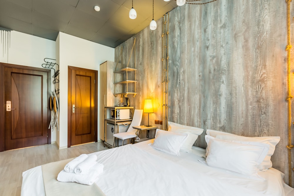 Standard Single Room, Private Bathroom
