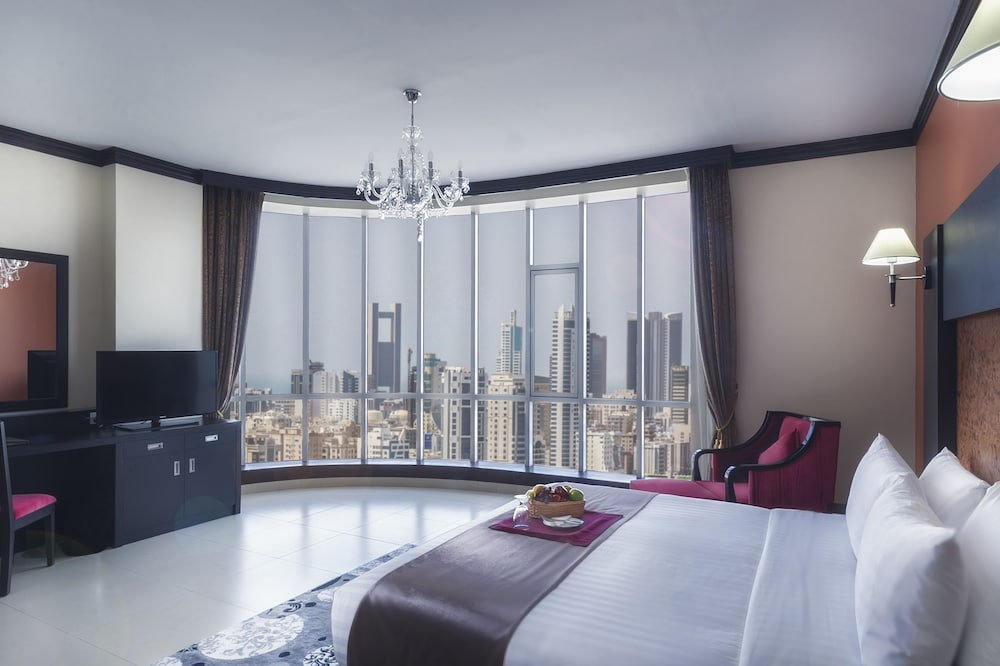 Royal Suite photo 1