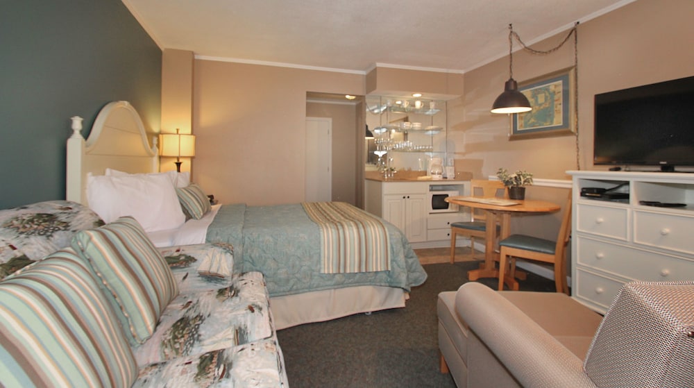 Condo, 1 Bedroom photo 2