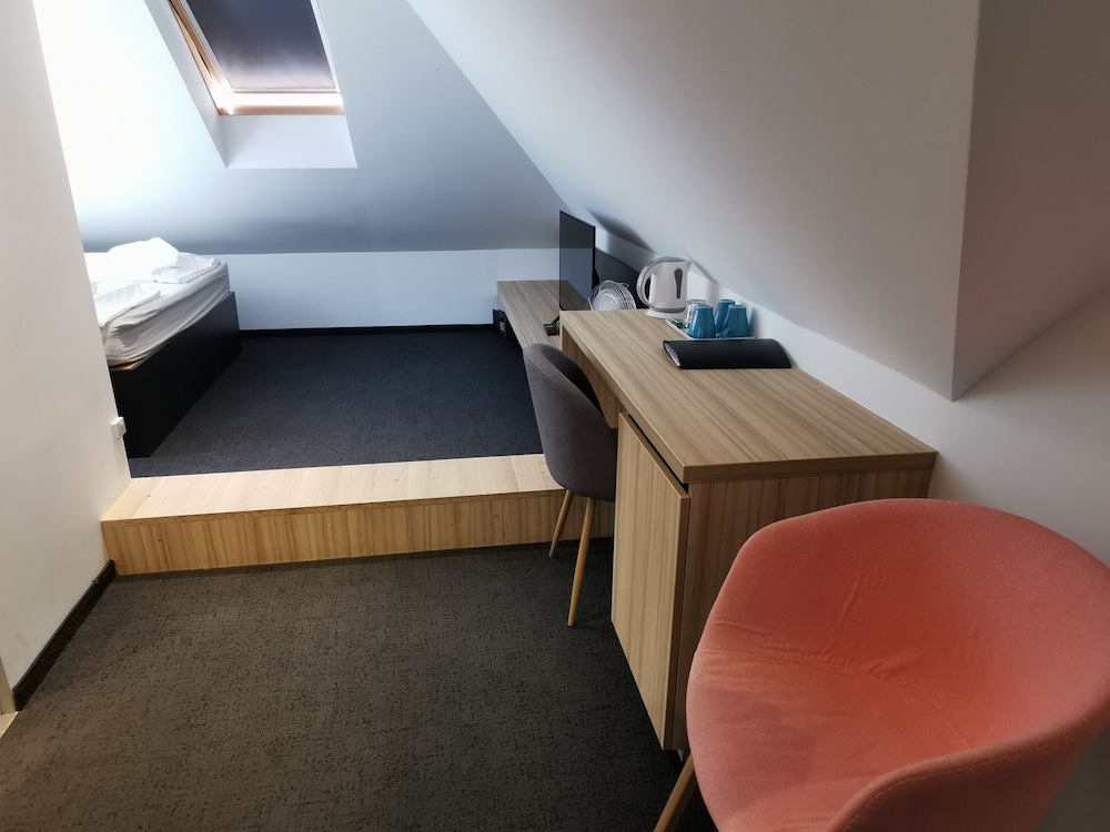 Triple Room photo 2