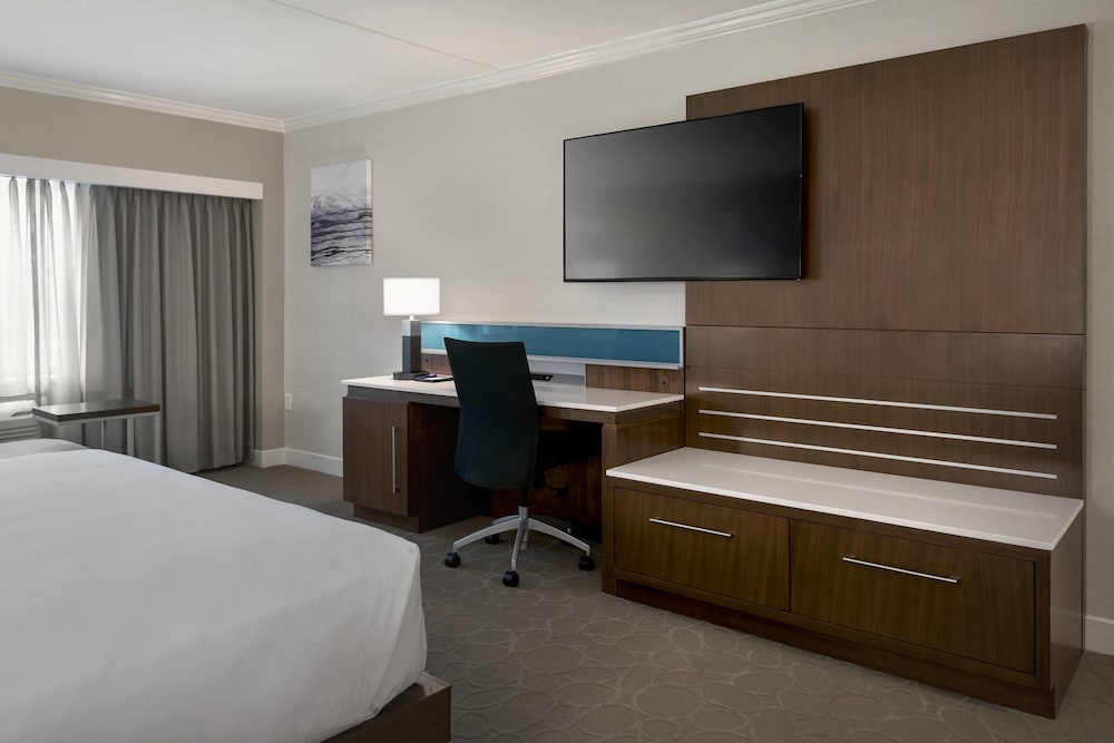 Room, 2 Queen Beds - Photo 1