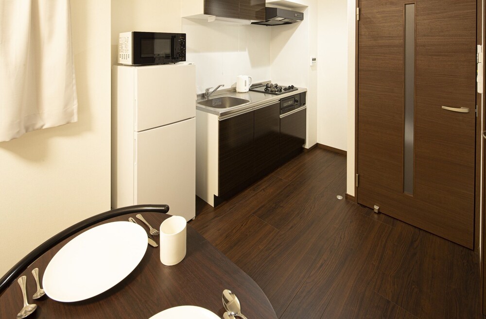 Standard Twin Room - Photo 10