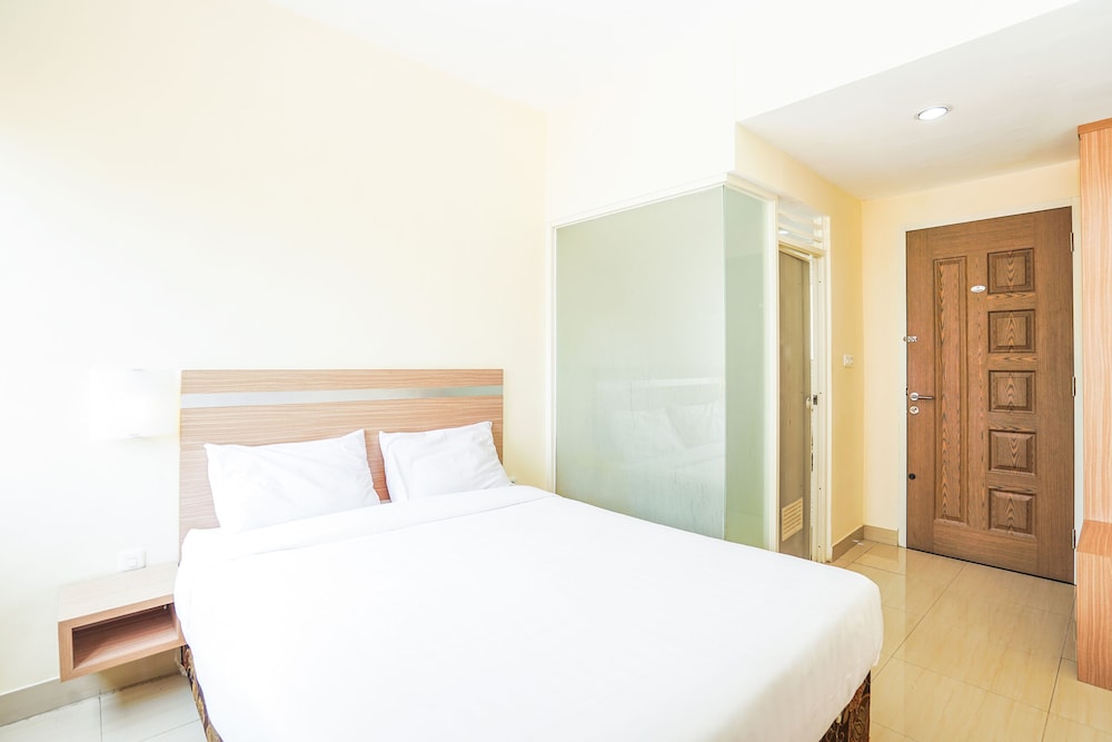 Standard Double Room - Photo 11