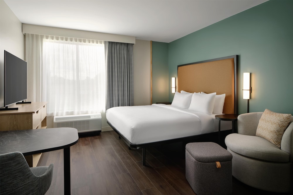 Studio Suite, 1 Queen Bed