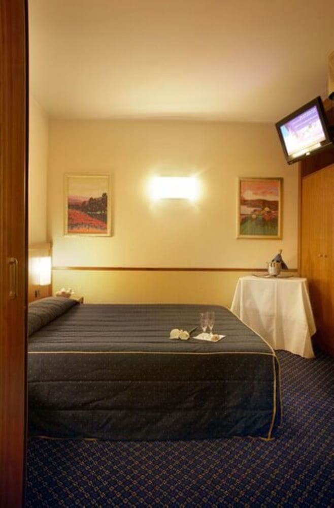 Classic Suite, 1 Double Bed (con letto supplementare) - Photo 2