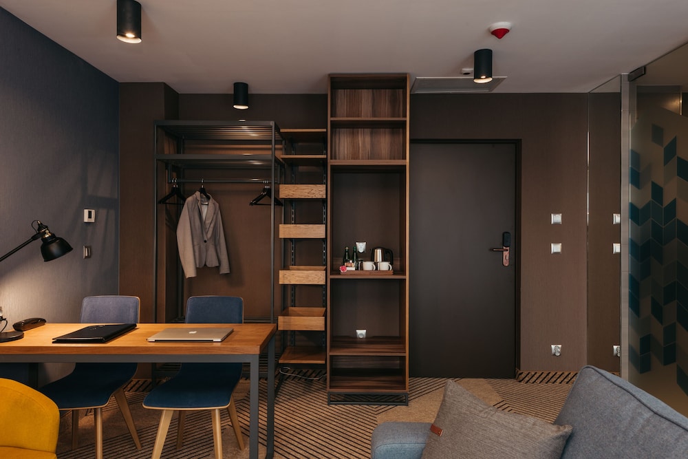 Superior Double or Twin Room photo 3