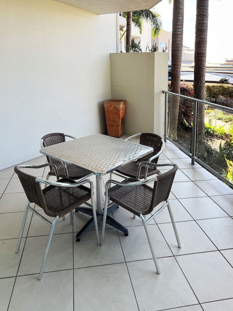 One Bedroom #2081 - Photo 3