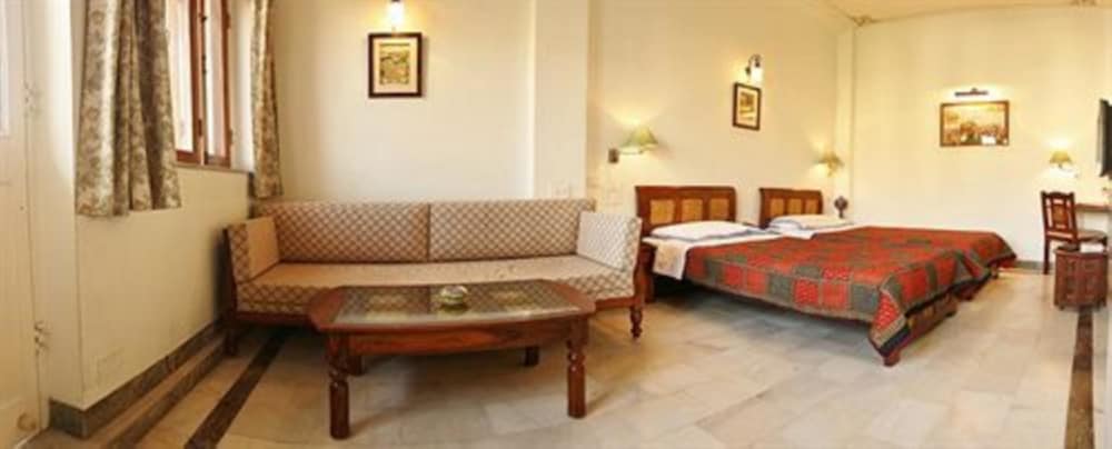 Deluxe Room photo 1