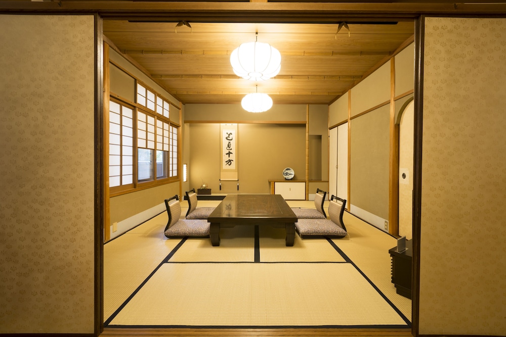 Japanese Style Room (10 Tatami Mats) photo 3