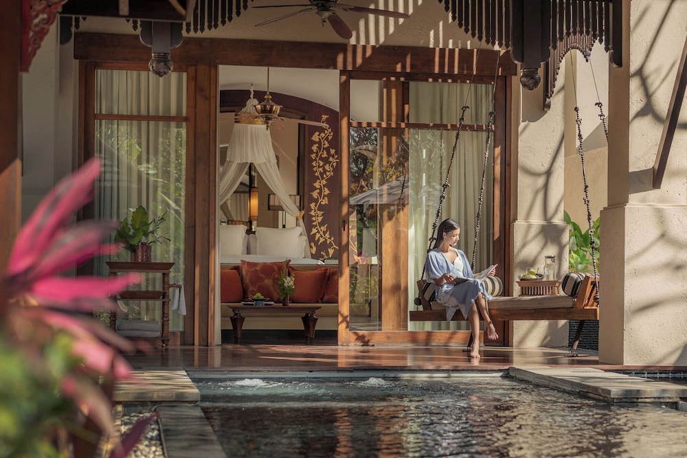 Villa, 1 King Bed, Pool Access - Photo 3