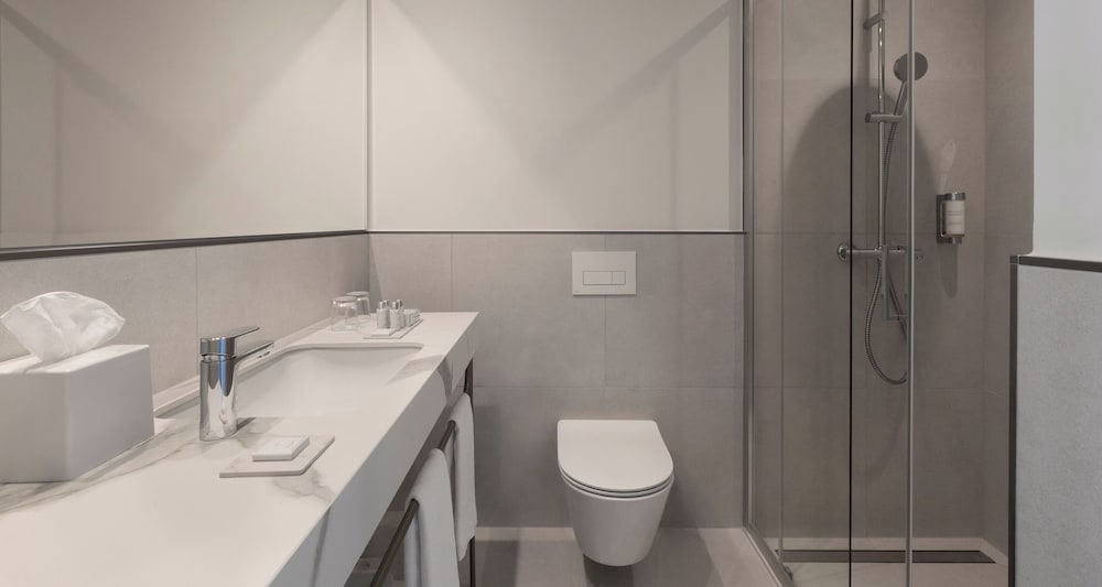 Superior Double Room, Balcony - Photo 6
