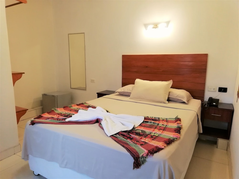 Double Room, 1 Queen Bed, Non Smoking photo 3