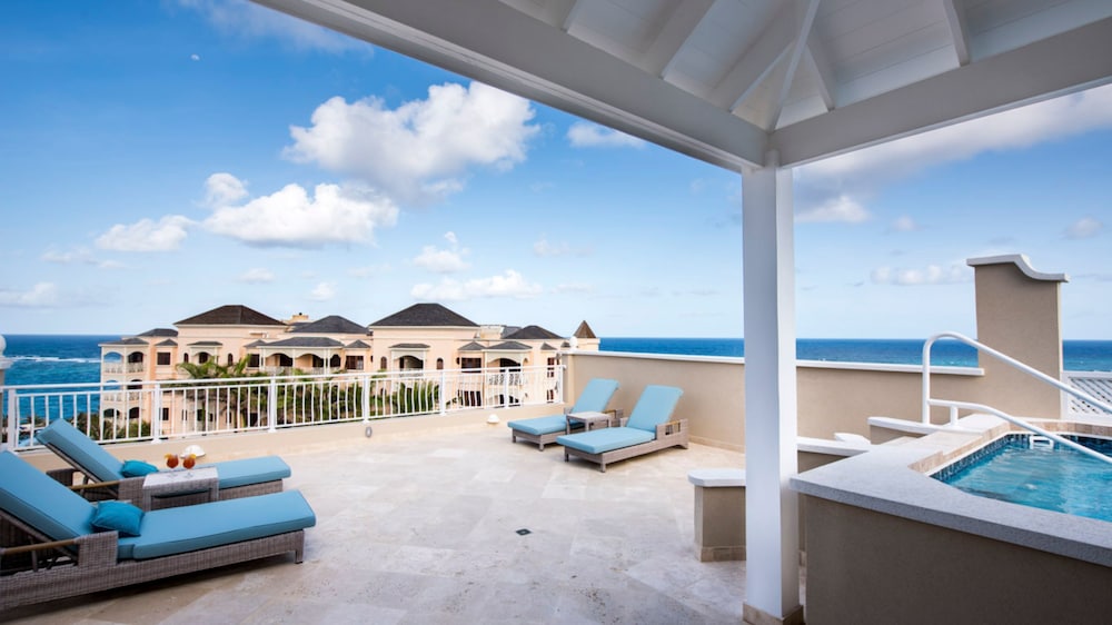 Luxury Penthouse, 2 Bedrooms, Private Pool - Photo 7