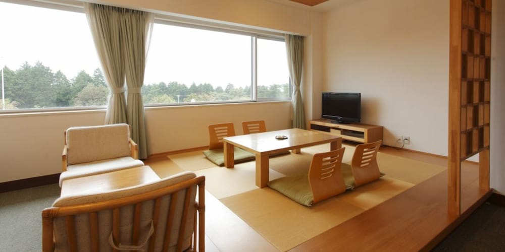 Comfort Twin Room, Non Smoking, Garden View (With Tatami Area) photo 2