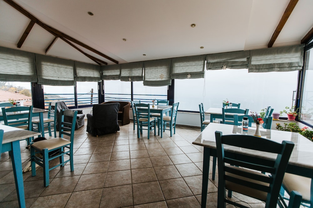 Panoramic Double or Twin Room, Sea View photo 2