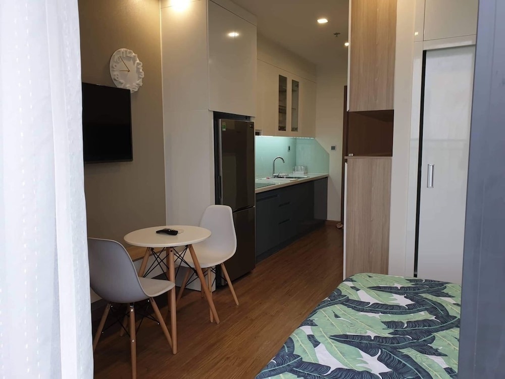 Business Room, 1 Bedroom, Patio (Twin Beds)