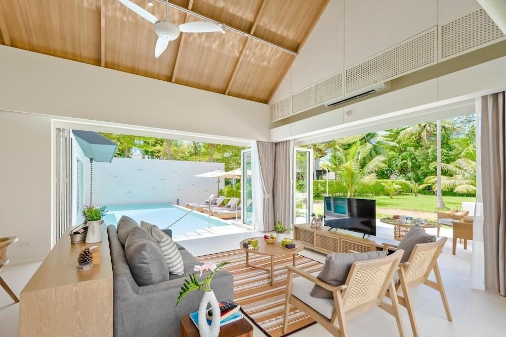 2-Bedroom Pool Villa - Photo 9