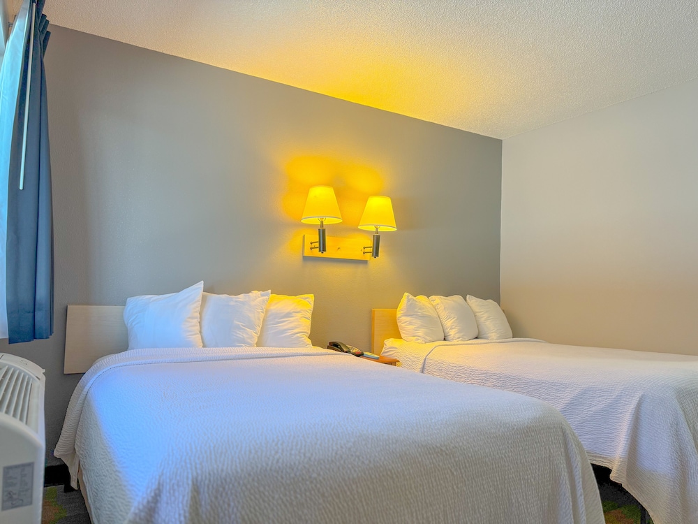 Standard Double Room, 2 Double Beds photo 1
