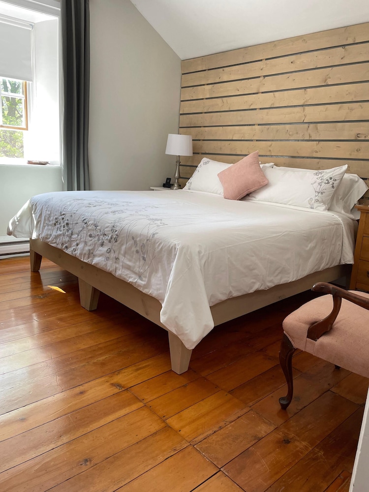 The Hayfield Room