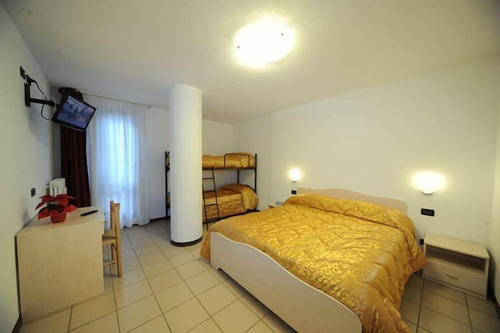 Triple Room photo 1