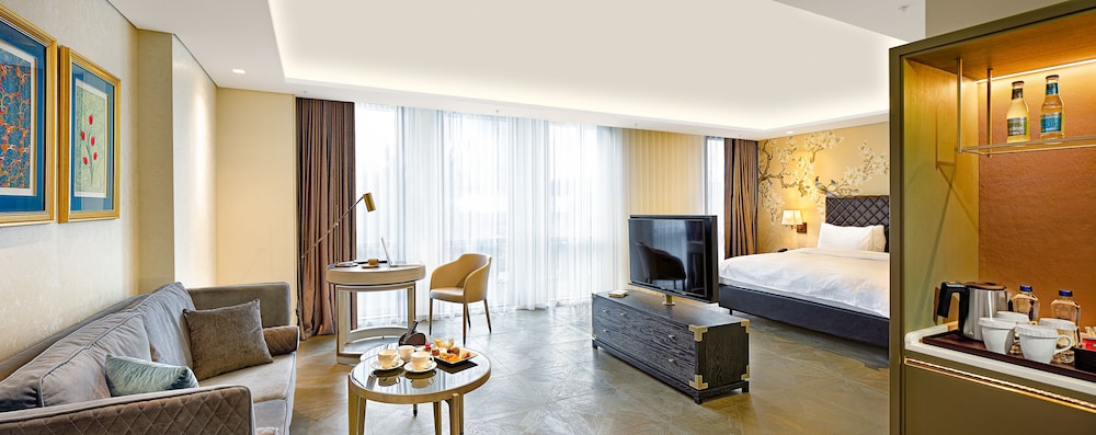 Grand Room, 2 Twin Beds photo 1