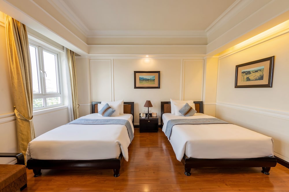 Deluxe Twin Room (French Wing) - Photo 1