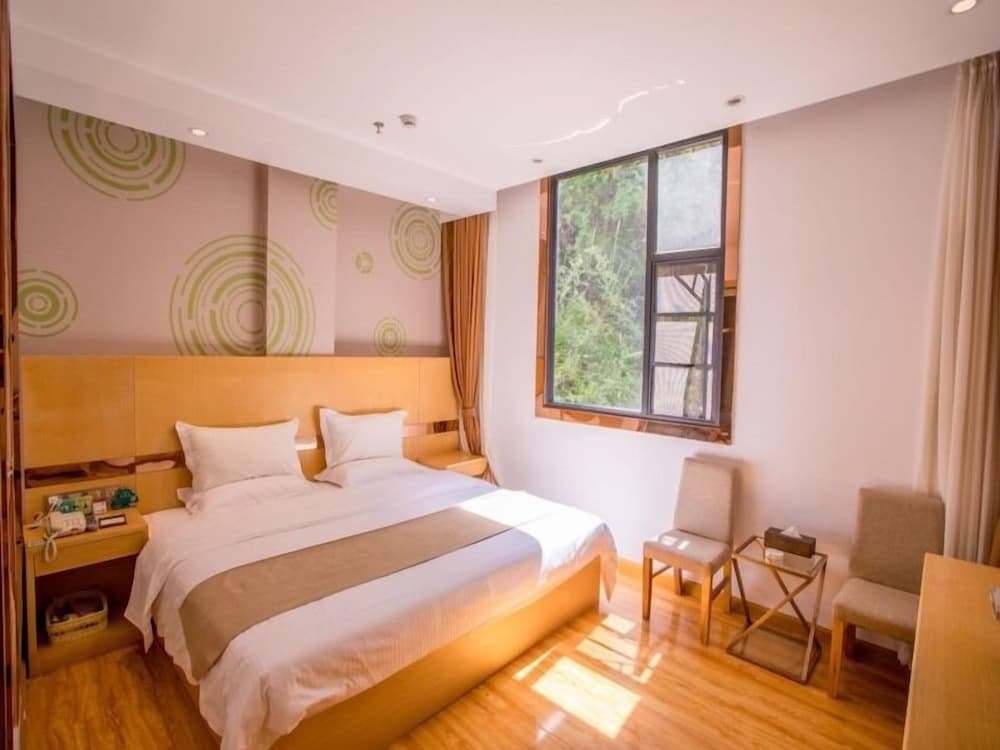 Superior Double Room, Mountain View (2-5f)