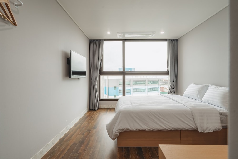 Deluxe Double Room - Photo 1