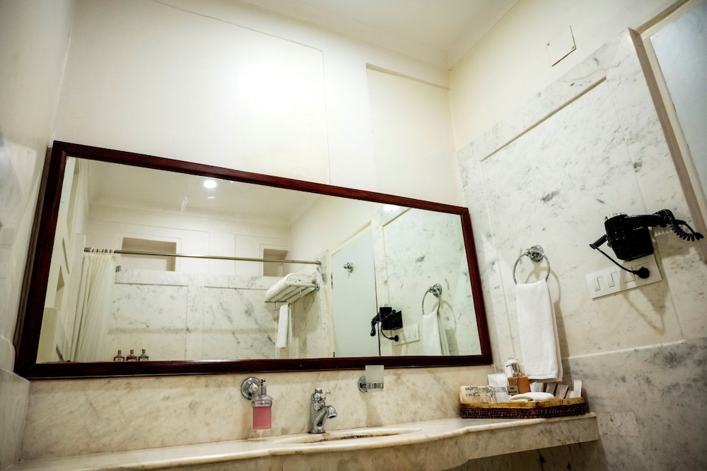 Jaladhara Room photo 2