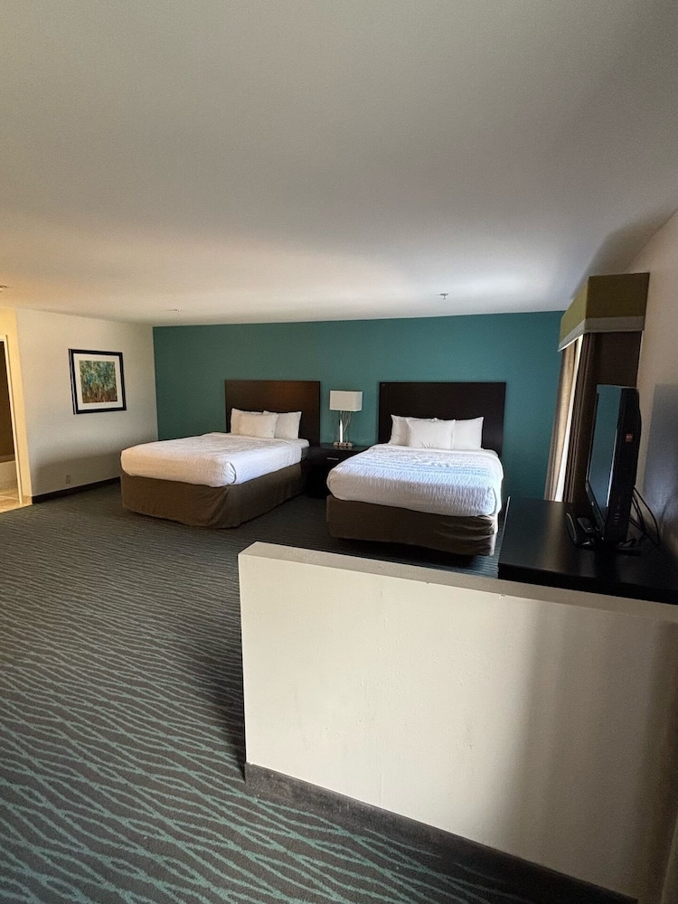Studio Suite, 2 Queen Beds, Non Smoking