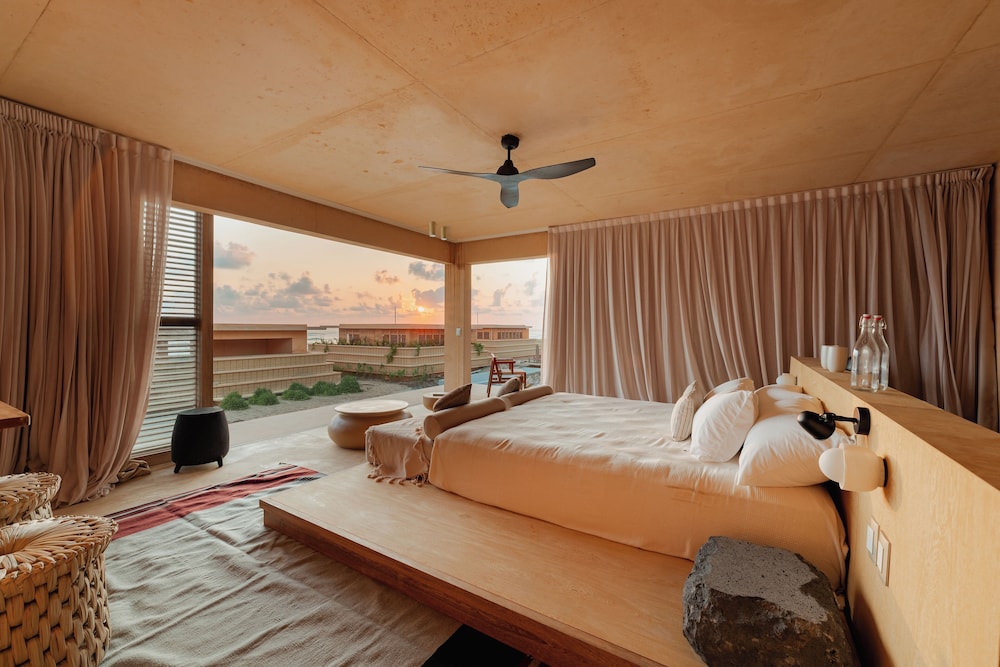 Senior Studio Suite, Private Pool