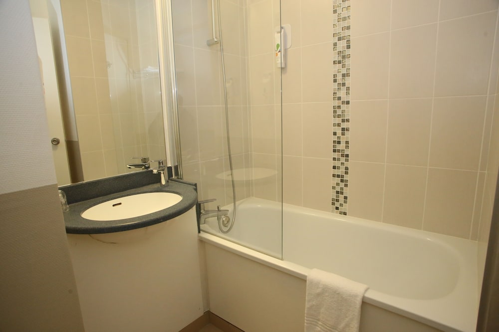 Standard Suite, 2 Double Beds, Connecting Rooms - Photo 5