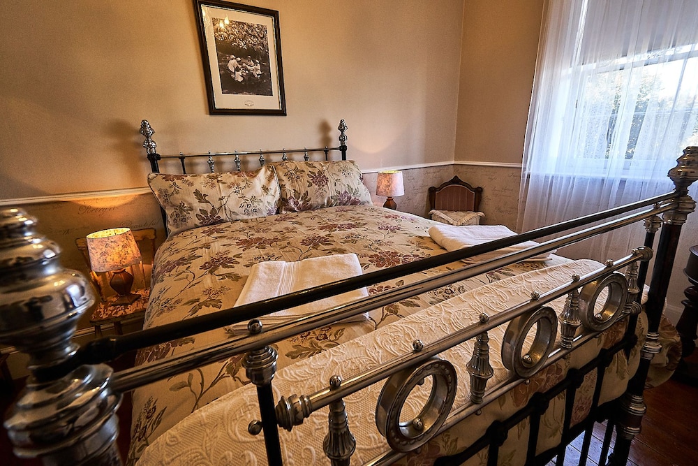 Poet'S Room photo 1