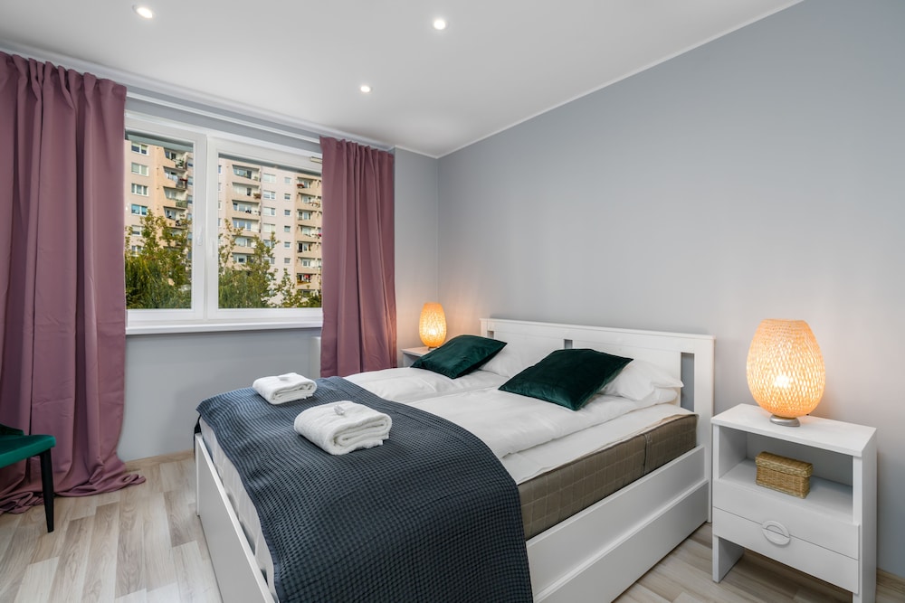 Apartment, 2 Bedrooms, Balcony