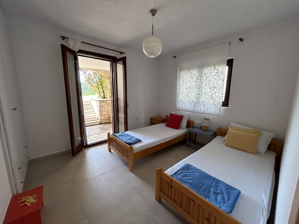 Maisonette With Garden Under the Elani Pines, Photo 18