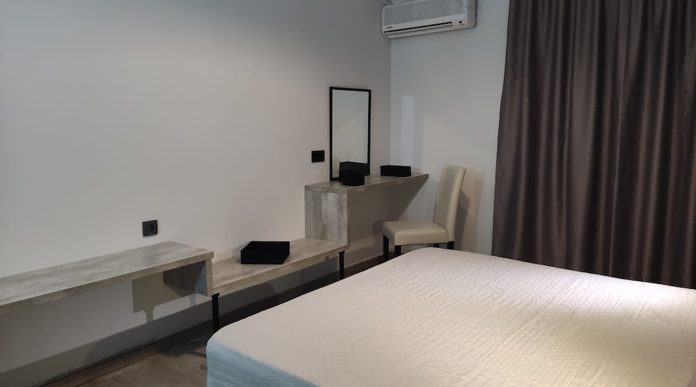 Comfort Room, Private Pool