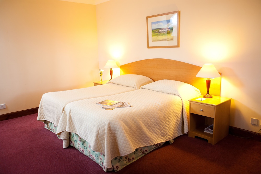 Twin Room (Sportsman's Lodge 3*) photo 1