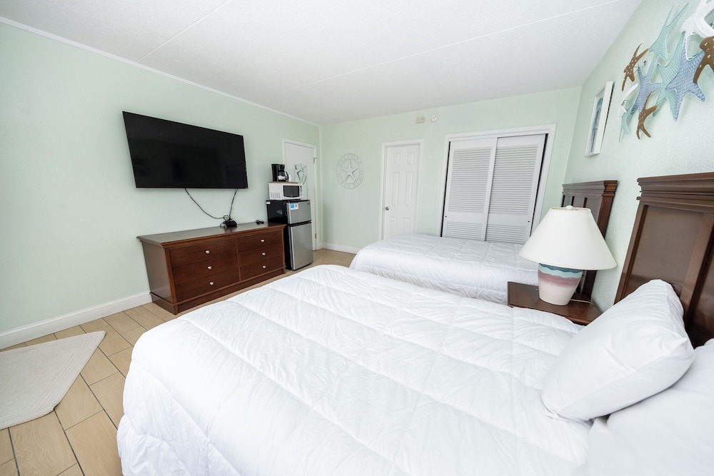 Superior Room (Full Sky) - Photo 5