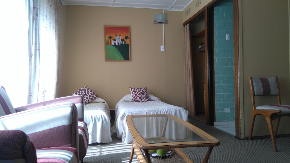 Family Room photo 2
