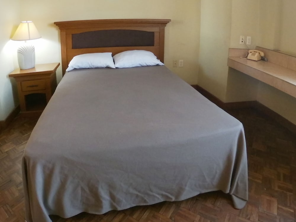 Standard Room, 1 Double Bed photo 2