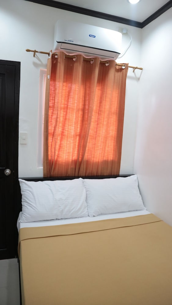 Standard Room photo 3