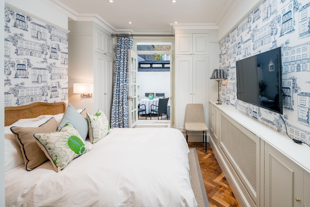 City Double Room (1 Bedroom)