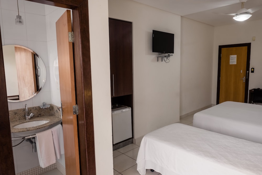 Family Triple Room - Photo 7