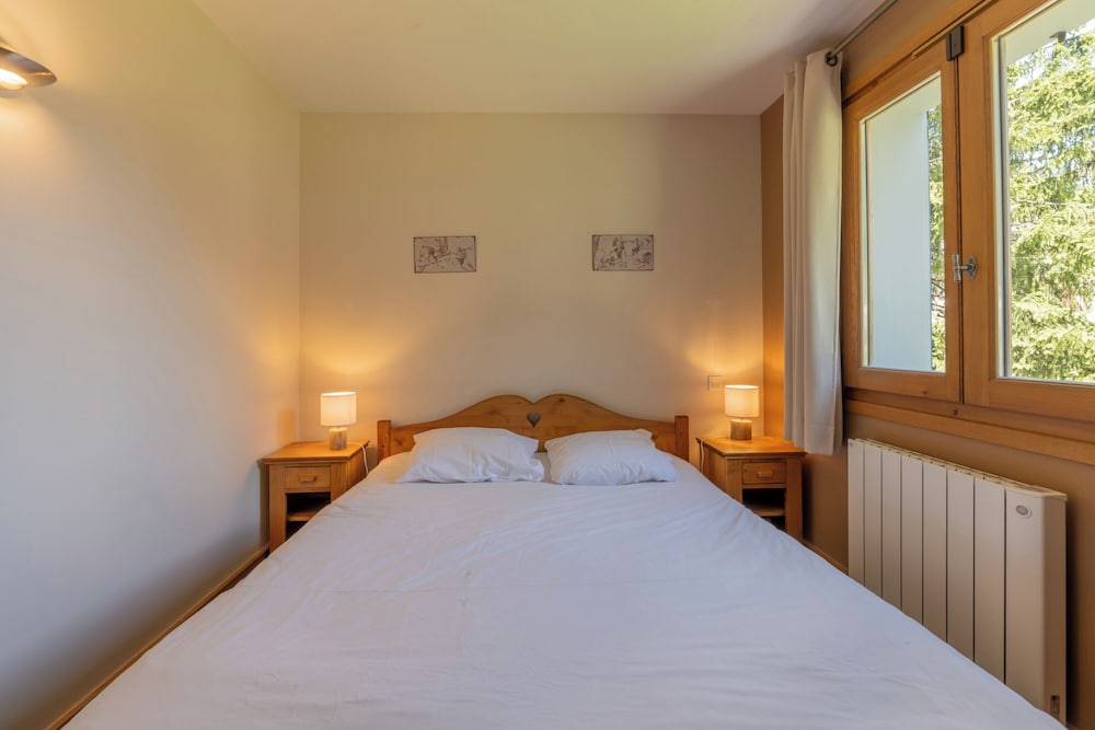 Family Apartment, Multiple Bedrooms (Vallorcine Balme 15 ski in / ski out) photo 3