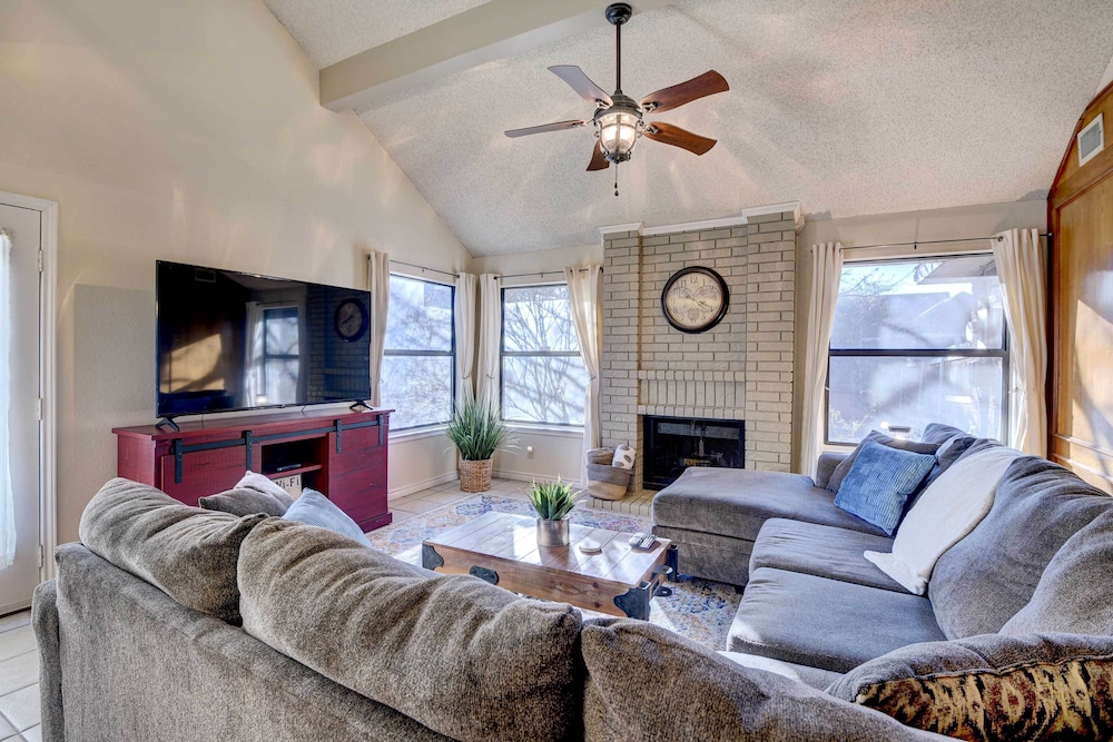 House (2 Bedrooms) photo 1