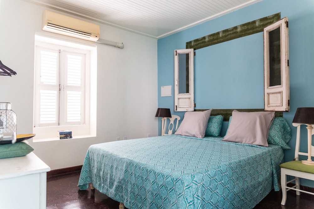 2 Bedroom Apartment, Kitchenette